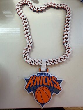 New York Knicks Chain